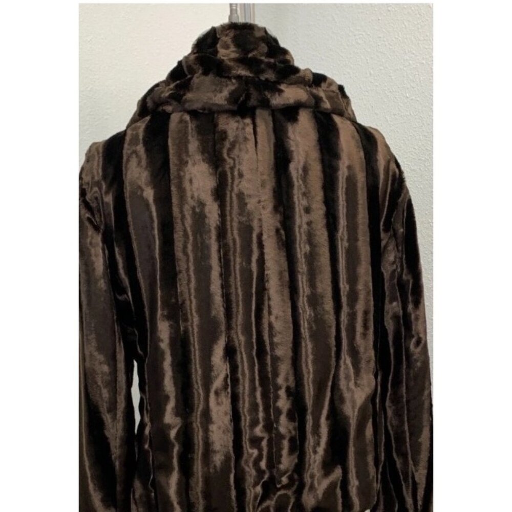 Bern & Mort Faux Fur Coat With Large Collar Pockets Luxurious Brown Small Ladies - Picture 2 of 12